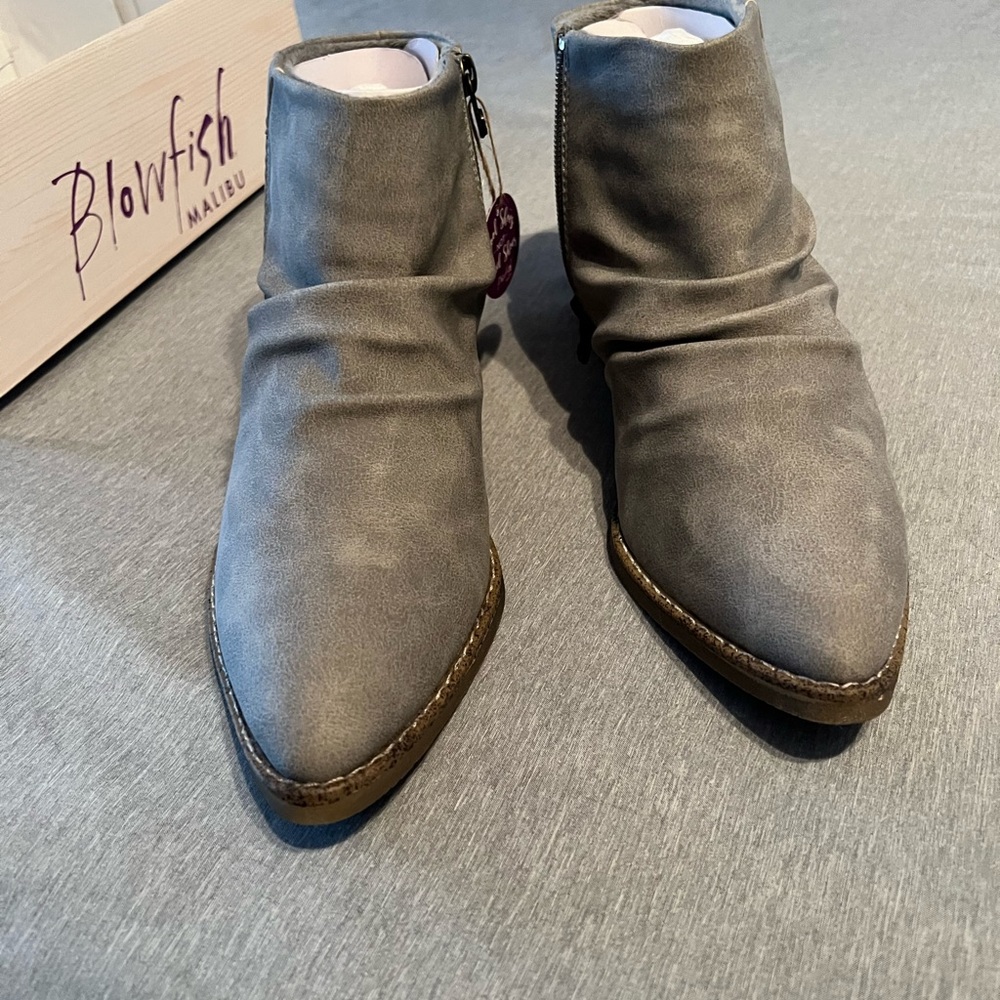 Brand new never worn Blowfish Malibu booties